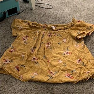 Floral stretchy blouse